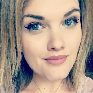 Meet your Posher, Nikki